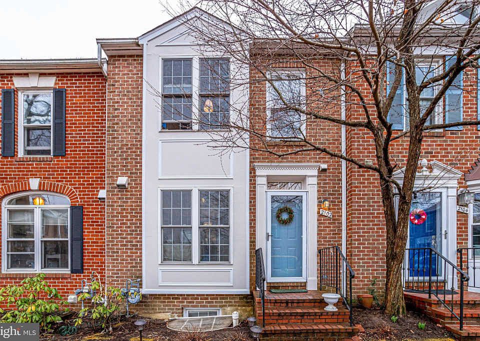 1st image of 2102 N Tazewell Ct