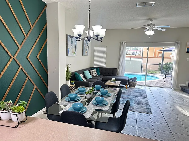 4568 Alberto Cir — Photo 9