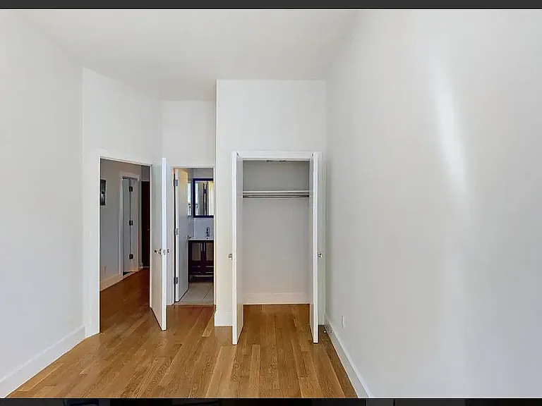 17 Goodwin Pl #2 — Photo 13