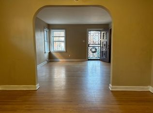 1944 Holly St, Harrisburg, PA 17104
