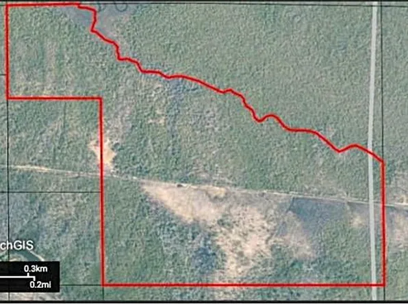 37252 W 2nd St, Hulbert, MI 49748