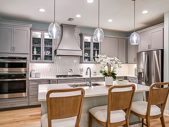 Gourmet Kitchen - Sandpiper at Star Farms