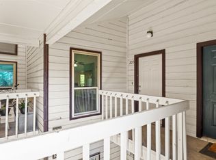 7107 Holly Hill Dr APT 209, Dallas, TX 75231