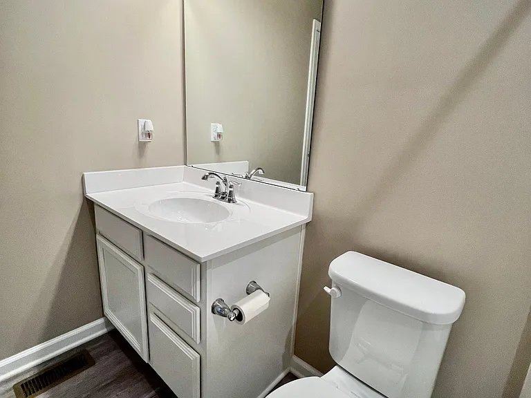 5735 Quarry Lake Dr SE — Photo 26
