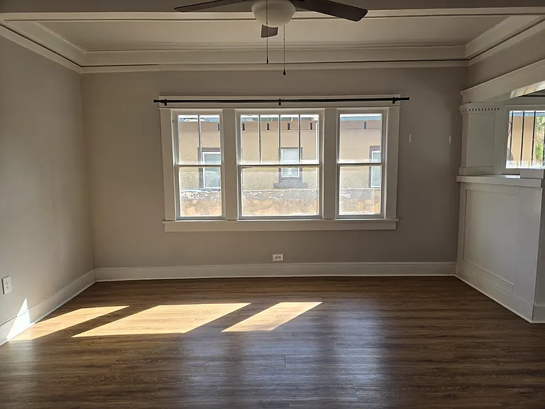 2930 Grant Ave — Photo 6