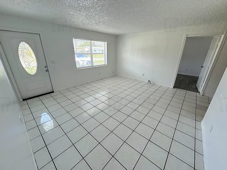 4361 NW 25th Pl — Photo 3