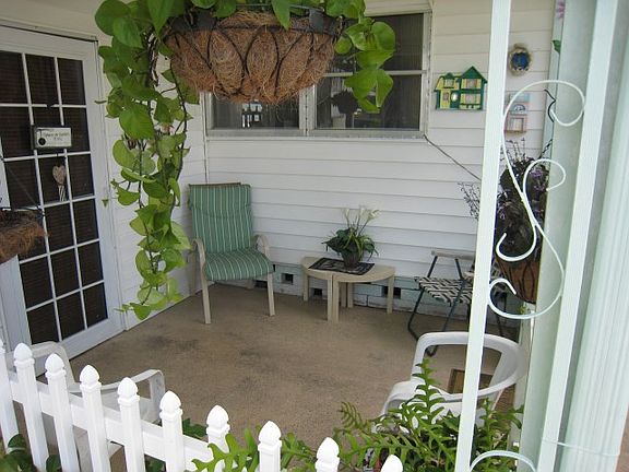 5th image of 3426 Manitou Dr