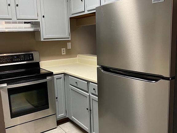 2nd image of 7022 Chapel St APT 1