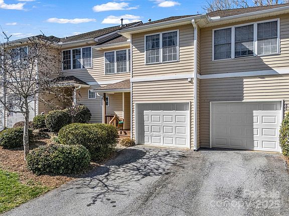 2nd image of 112 Farm Ln