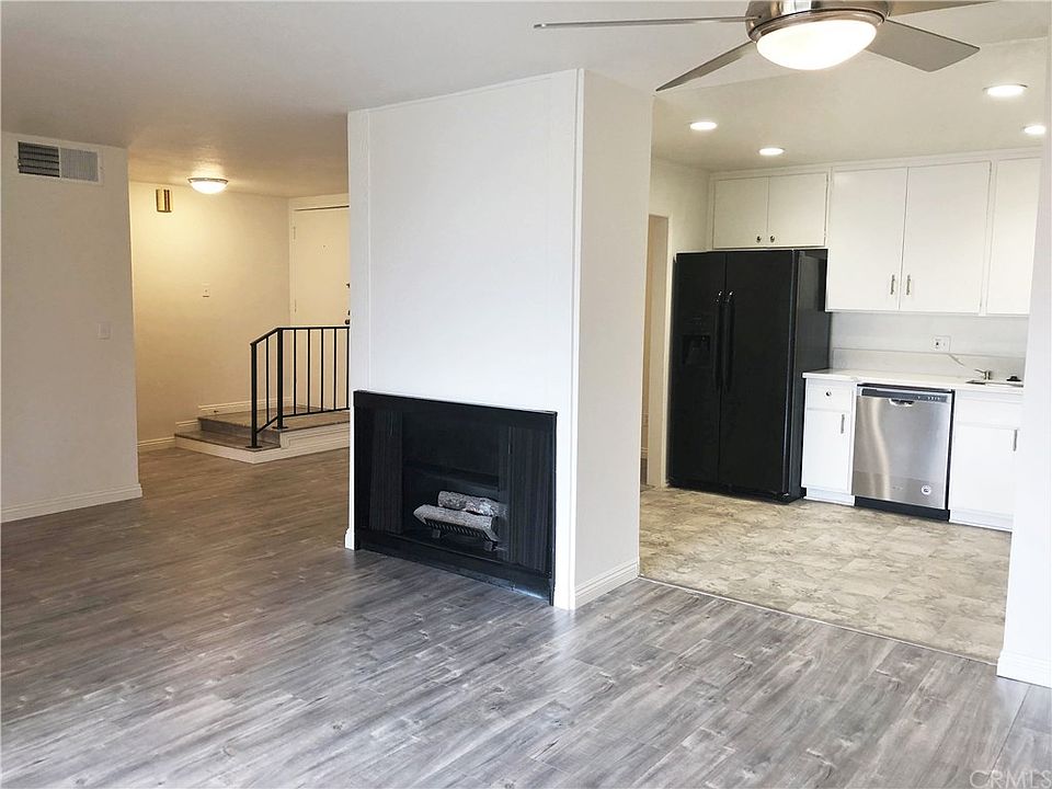1st image of 125 N Allen Ave APT 202