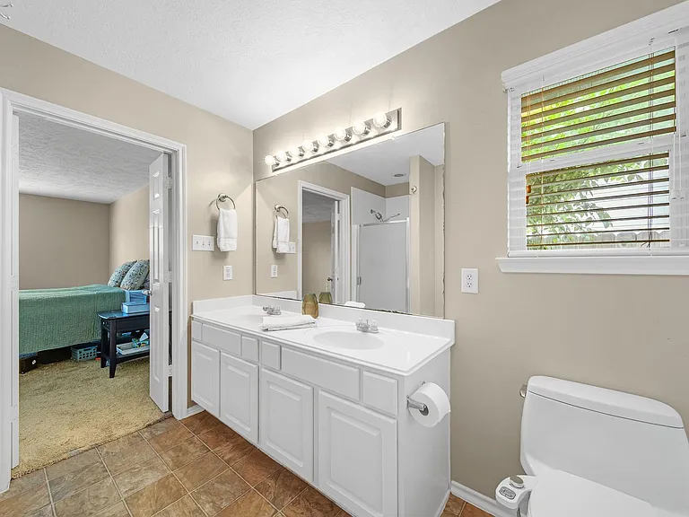 18436 Sunrise Pines Dr — Photo 20