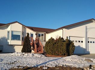 708 Brome Ave, Bismarck, ND 58503