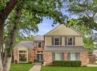 518 Blair Meadow Dr, Grapevine, TX 76051