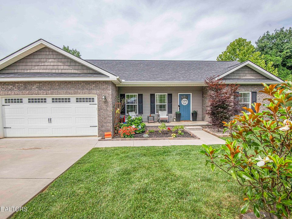 1st image of 2000 Country Brook Ln