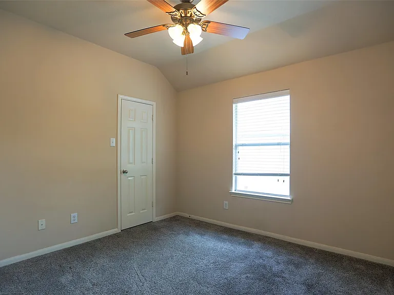 5102 Heatherdawn Ct — Photo 23