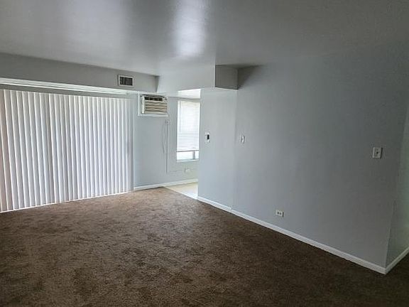 3rd image of 2025 State St #1B