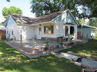 965 N 1st St, Lander, WY 82520