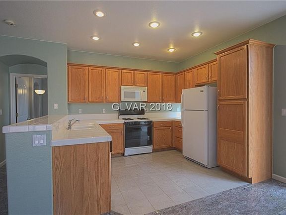 5th image of 10262 Country Flats Ln