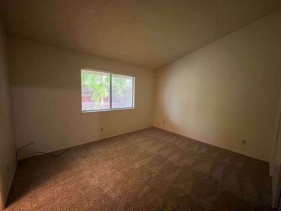 5th image of 4709 Boylston Ct