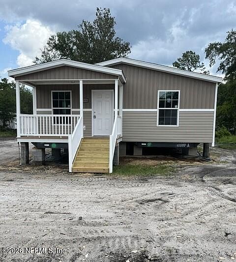 1st image of 27434 W THIRD Avenue
