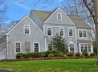 761 Curtis Corner Rd, South Kingstown, RI 02879