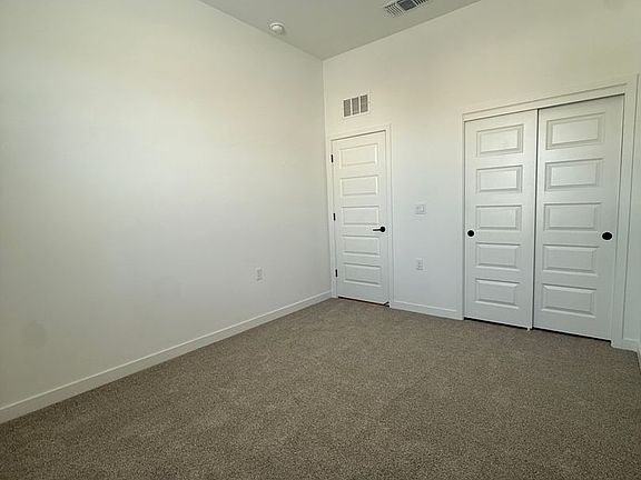 5th image of 8403 Killary Harbor Ave