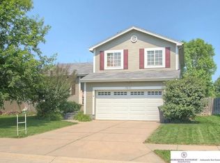 17670 J St, Omaha, NE 68135
