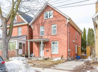 16 Inverlea St, Peterborough, ON K9H 5P9