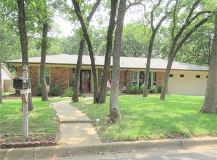 2929 Canyon Dr, Grapevine, TX 76051