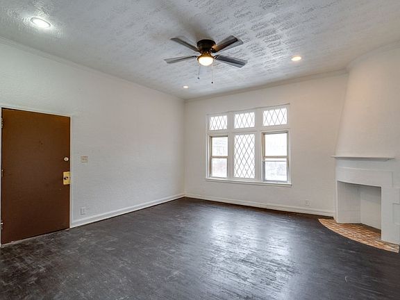 4th image of 2828 S Moreland Blvd APT 11