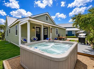 229 Sunday Cir, Fredericksburg, TX 78624