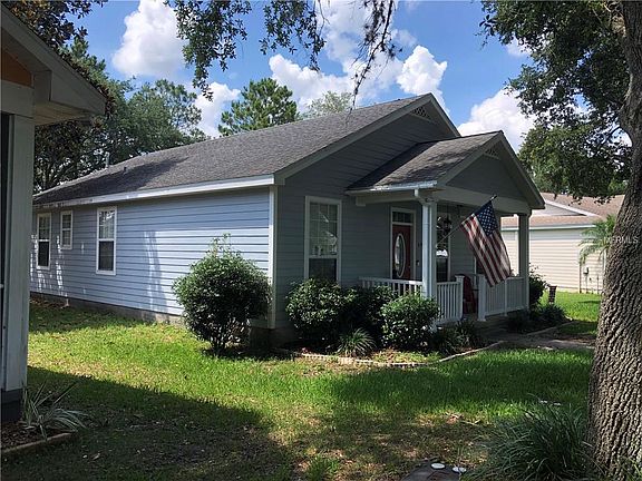 3rd image of 6401 Ashville Dr