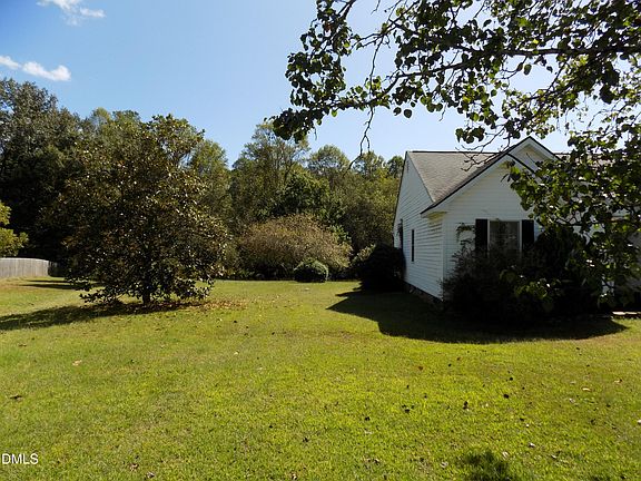 5th image of 285 Bradford Ridge Dr