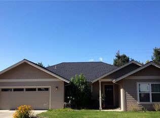 41 Pine Ct, Eagle Pt, OR