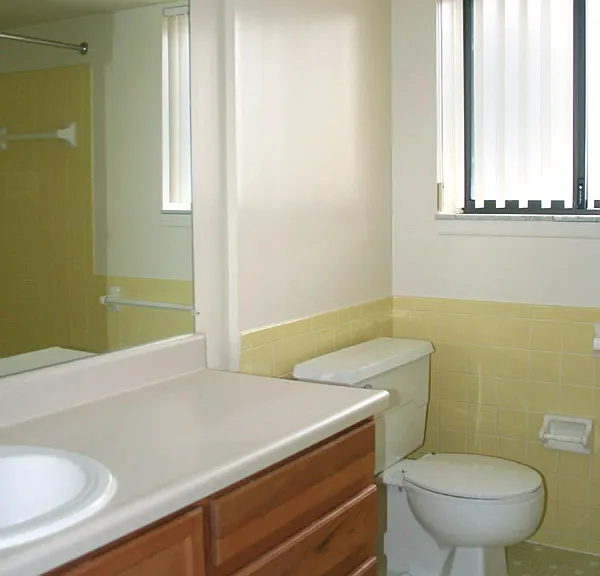300 N Crooks Rd #304 — Photo 7