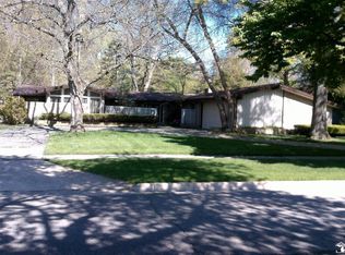 1555 Arbor Ave, Monroe, MI 48162