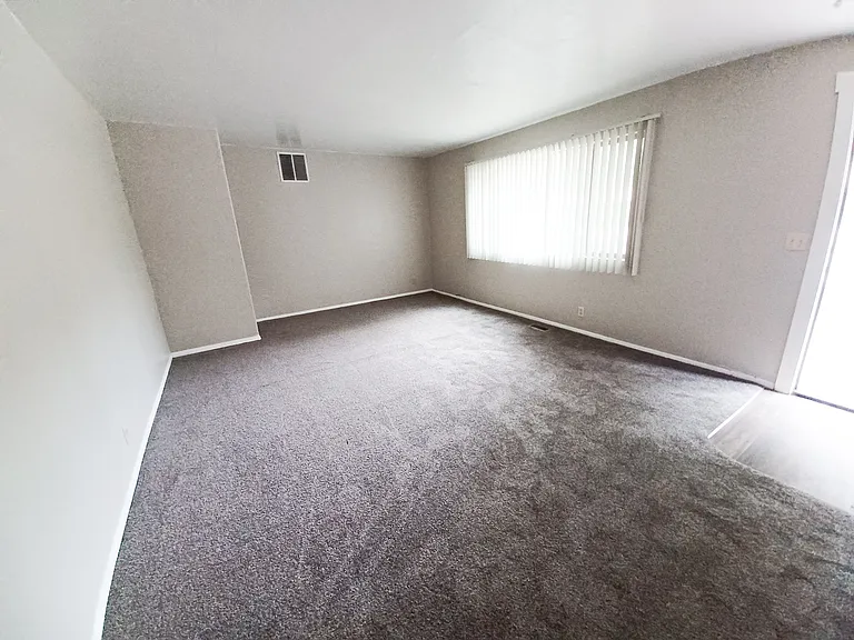 Magnolia Apartments — Photo 17