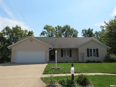 303 N Phil Gould Dr, Hanna City, IL, 61536