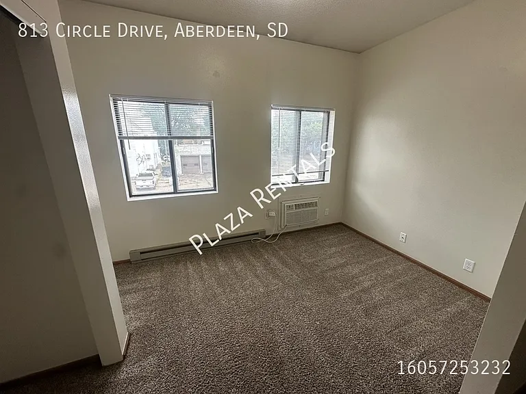 10 9th Ave SW #11 — Photo 3