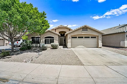 8205 S 45th Ln Photo 1