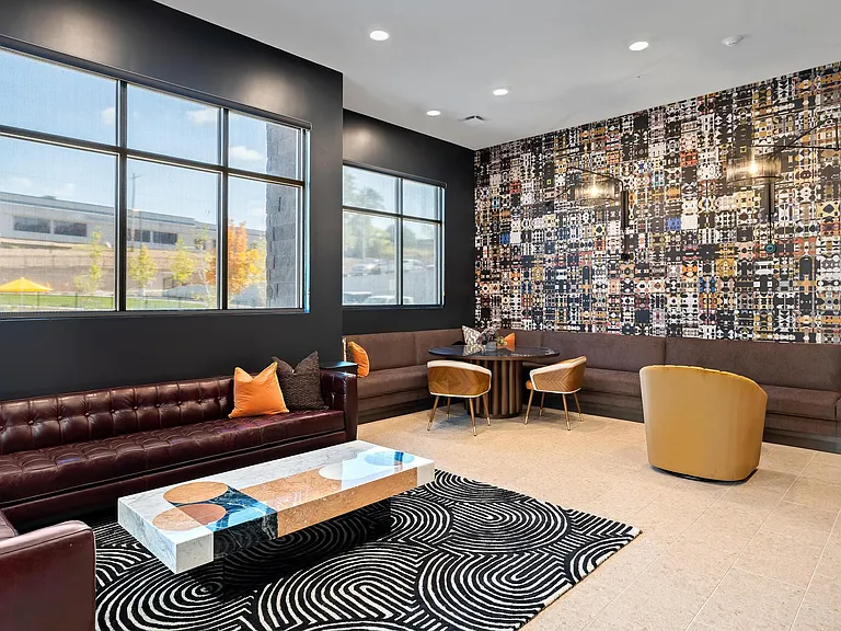 Brookside Commons — Photo 12
