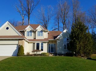 3028 Oakley Dr, Erie, PA
