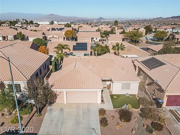 5th image of 945 Saddle Horn Dr