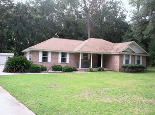 509 Lake Rosalind Dr, Midway, GA 31320