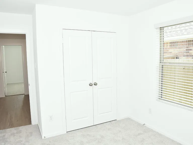 5135 Sunvalley Bend Dr — Photo 4