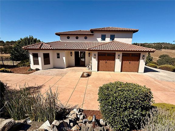 2nd image of 2040 Vista De La Vina