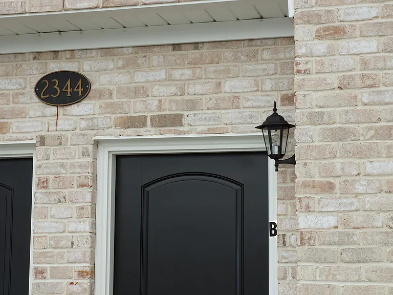 2344 Chavis Dr #B — Photo 2