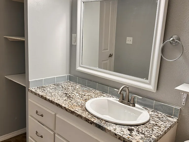 26147 Hall Rd — Photo 5