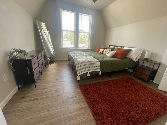 Furnished bedroom