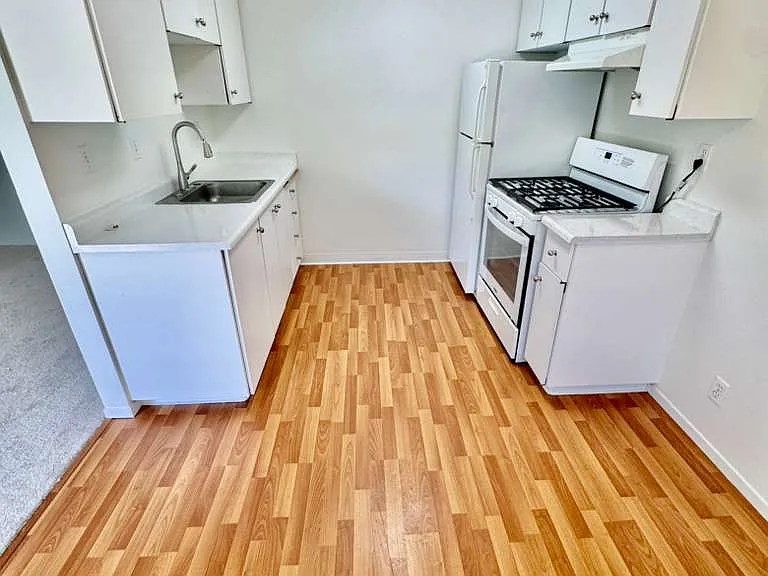 998 Ignacio Blvd #22 — Photo 3